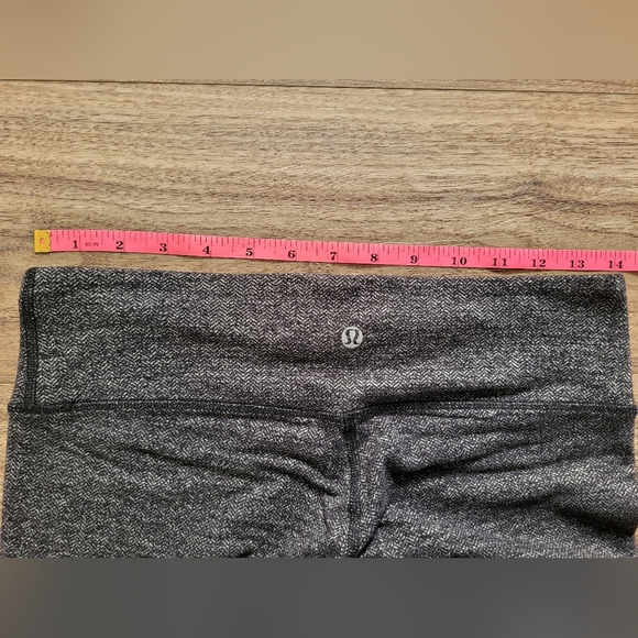 Lululemon Pants - Picture 4 of 6